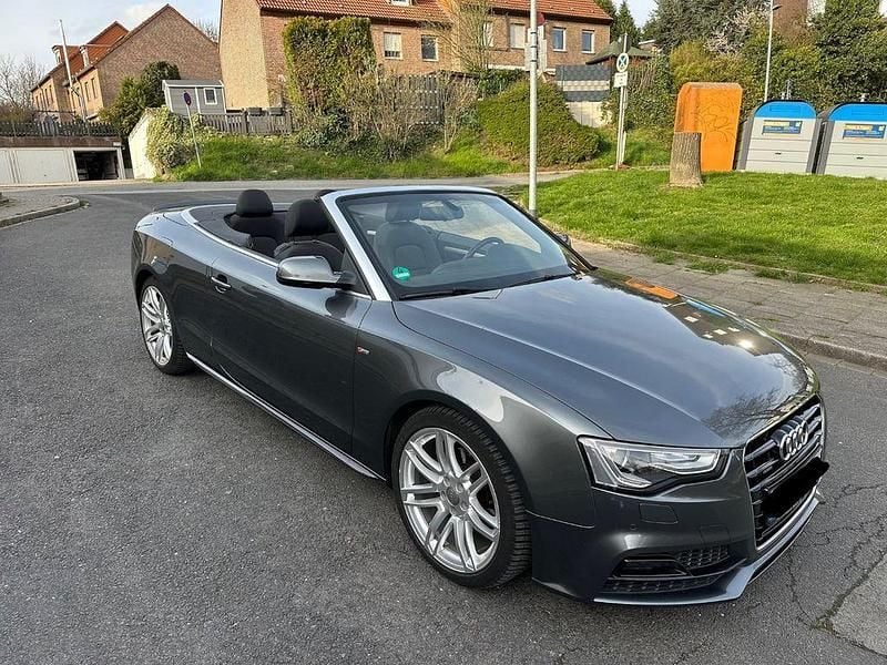Gebraucht Audi A5 Cabriolet S-Line 190 PS (139 kW) 2016 Grau Cabrio