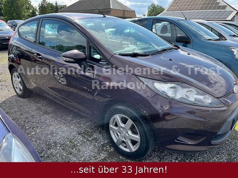 Gebraucht Ford Fiesta Trend 60 PS (44 kW) 2009 Violet Kleinwagen
