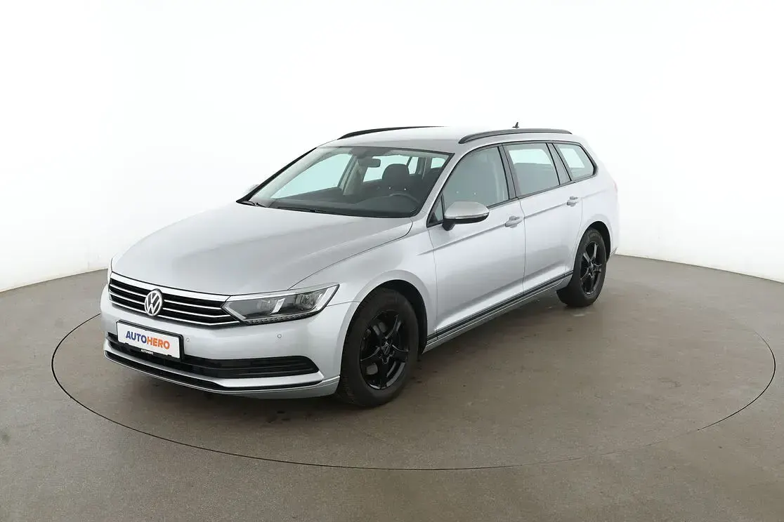 Gebraucht VW Passat Trendline 125 PS (91 kW) 2018 Kombi