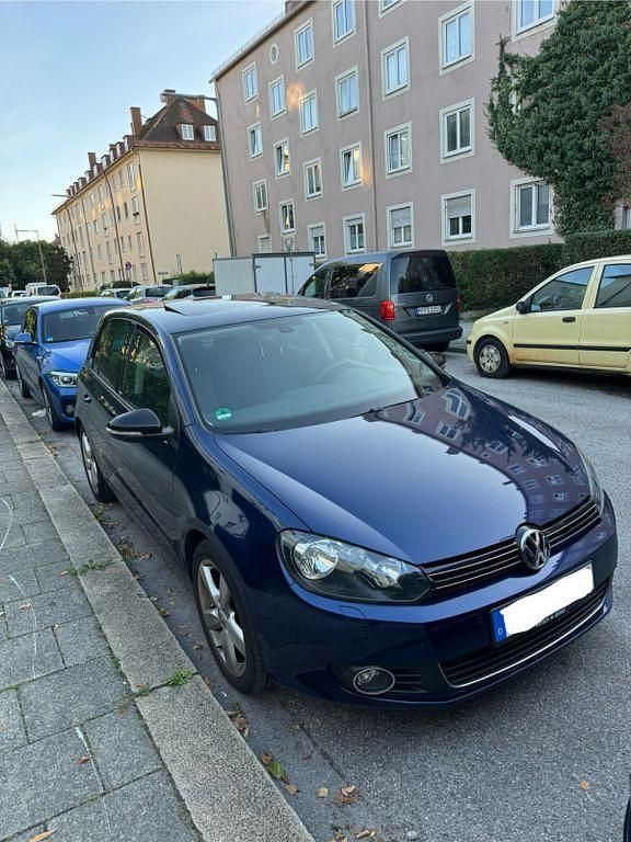 Blau Gebraucht 2012 VW Golf VII Style Limousine | 7.000 € (Superpreis) - Bild 1/4