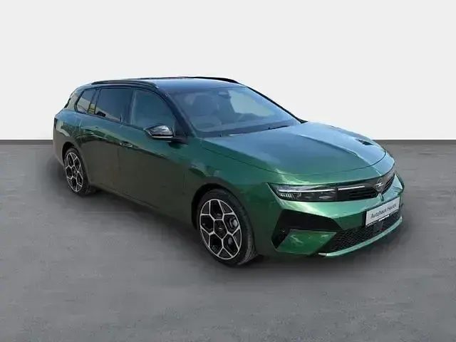Neu Opel Astra 146 PS (107 kW) 2026 Dunkelgruen Kombi