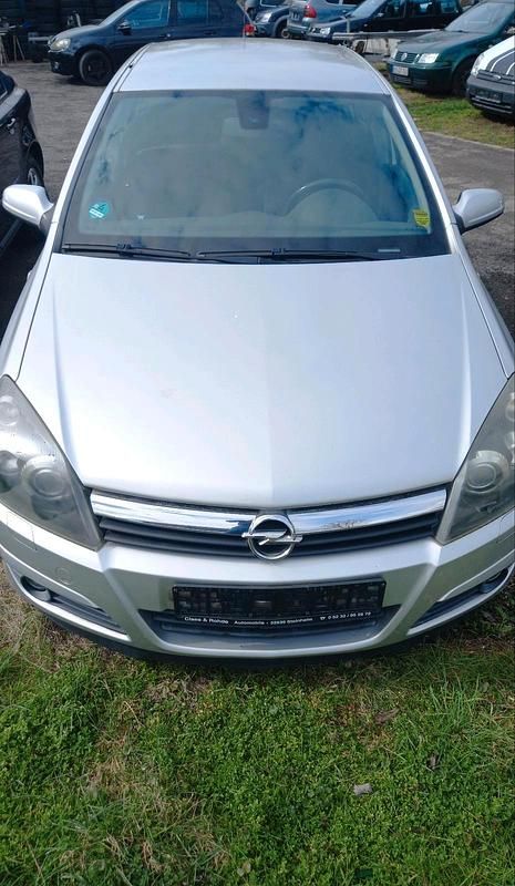 Gebraucht Opel Astra 125 PS (91 kW) 2004 Silber Limousine