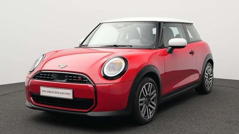 Rot Gebraucht 2024 Mini Cooper S Classic Kleinwagen | 25.779 € (Guter Preis) - Bild 1/4