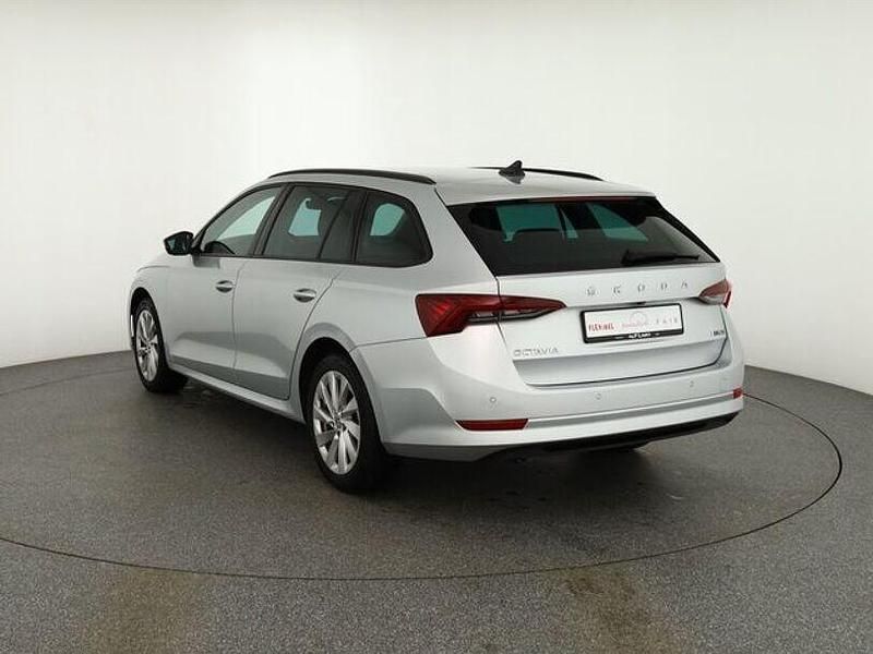 Gebraucht Skoda Octavia 150 PS (110 kW) 2024 Silber Kombi