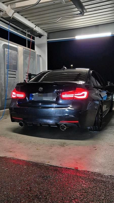 Gebraucht BMW 340 M Performance 326 PS (239 kW) 2016 Schwarz Limousine