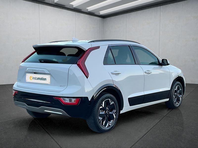 Gebraucht Kia e-Niro 150 kW (204 PS) 2023 Weiß SUV