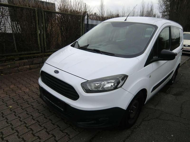 Gebraucht Ford Transit 101 PS (74 kW) 2016 Frostweiß Kombi