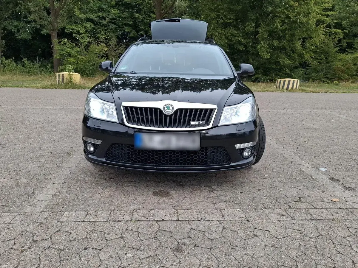 Gebraucht Skoda Octavia RS 170 PS (125 kW) 2011 Schwarz Kombi