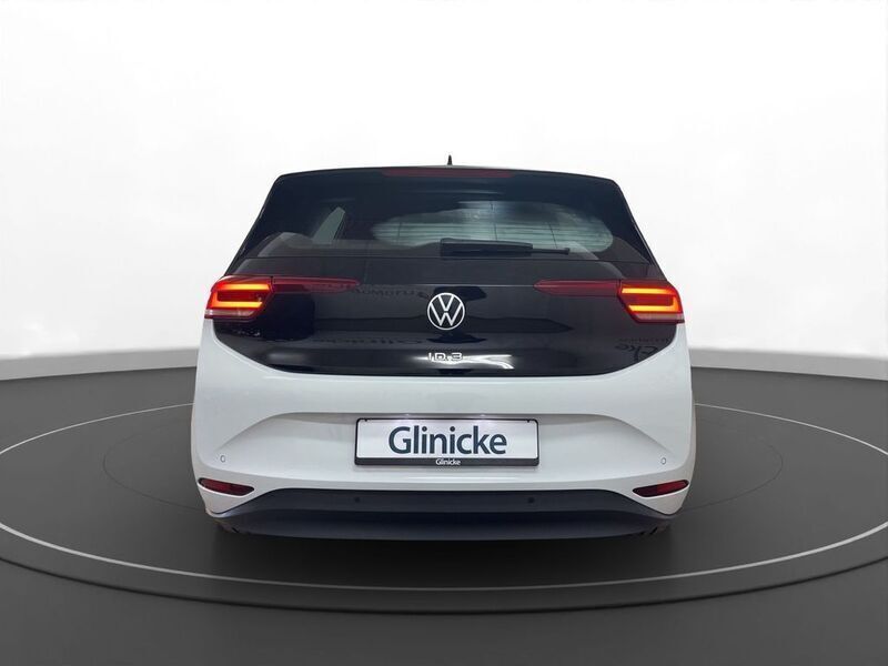 Gebraucht VW ID.3 Pro 106 kW (145 PS) 2021 Weiß (gletscherweiß metallic) Kleinwagen