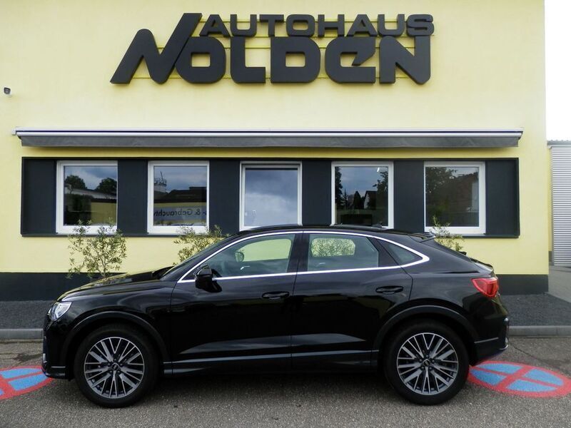 Schwarz Gebraucht 2023 Audi Q3 Sportback Performance SUV | 41.250 € (Teuer) - Bild 1/4