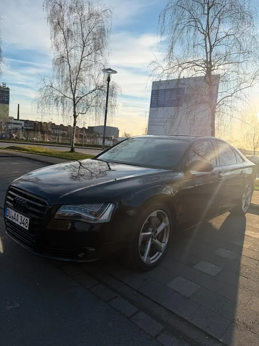Gebraucht Audi A8 351 PS (258 kW) 2010 Schwarz Limousine