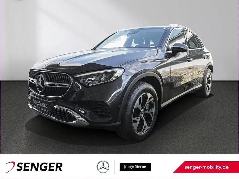 Grau Gebraucht 2024 Mercedes GLC300e Avantgarde | 55.970 € (Superpreis) - Bild 1/1
