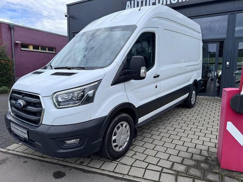 Gebraucht Ford Transit Trend 170 PS (125 kW) 2022 Frostweiß Van