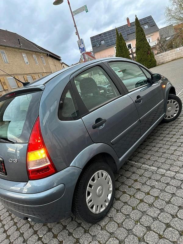 Gebraucht Citroën C3 75 PS (55 kW) 2006 Grau Kleinwagen