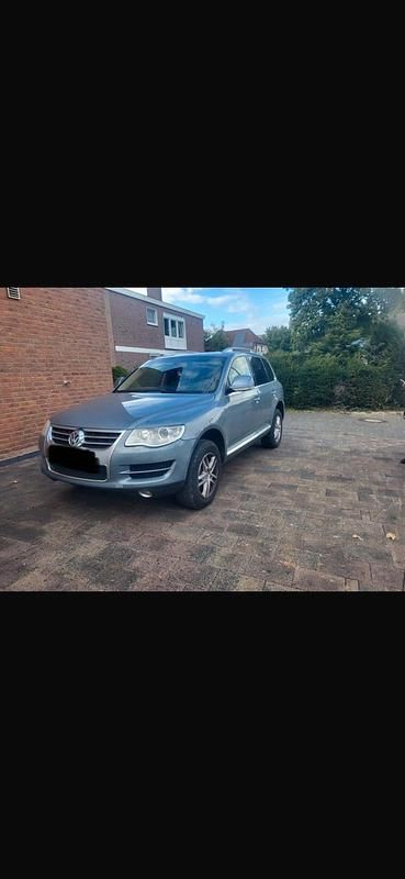 Silber Gebraucht 2008 VW Touareg SUV | 5.999 € - Bild 1/4
