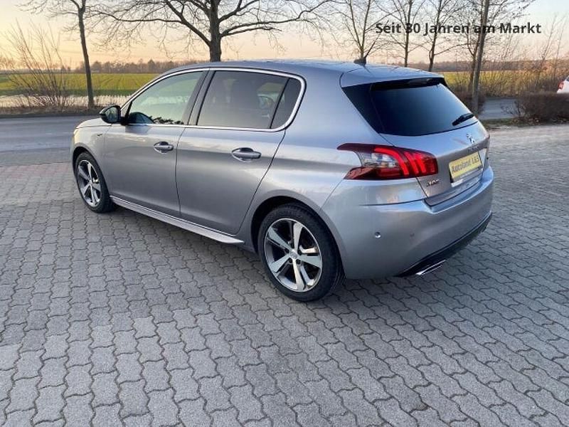 Gebraucht Peugeot 308 Allure 131 PS (96 kW) 2021 Grau Limousine