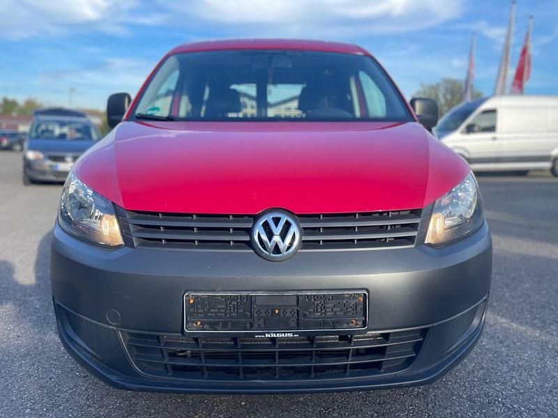 Second-hand VW Caddy 109 CP (80 kW) 2015 Roșu Monovolum