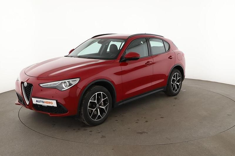 Gebraucht Alfa Romeo Stelvio Super 190 PS (139 kW) 2019 Rot SUV