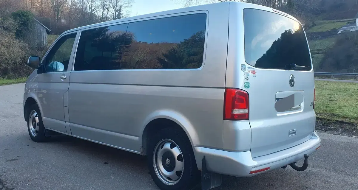 Gebraucht VW Caravelle 180 PS (132 kW) 2013 Silber Van