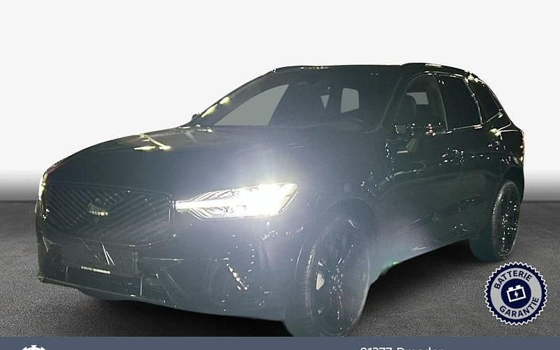Neu Volvo XC60 Plus 350 PS (257 kW) 2025 Schwarz SUV