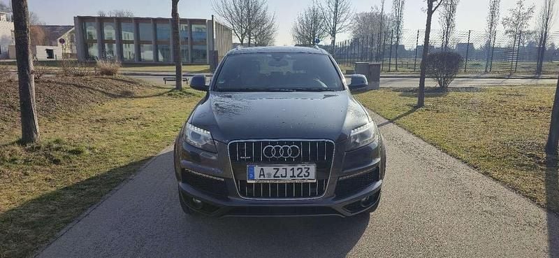 Gebraucht Audi Q7 245 PS (180 kW) 2013 Grau SUV