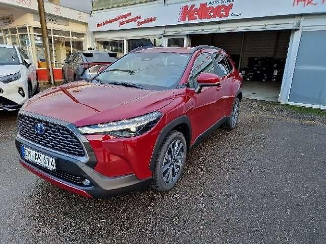 Tokiorot Gebraucht 2023 Toyota Corolla Cross Team SUV | 37.600 € (Fairer Preis) - Bild 1/4