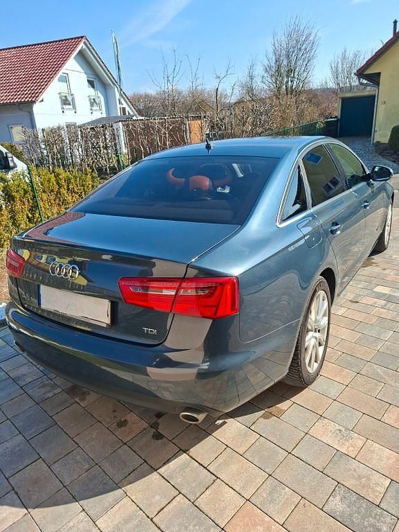 Gebraucht Audi A6 Ambiente 204 PS (150 kW) 2011 Blau Limousine