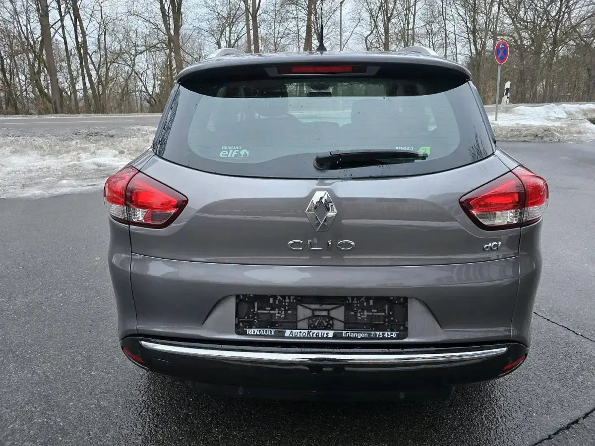 Gebraucht Renault Clio GrandTour Dynamique 90 PS (66 kW) 2014 Grau Kombi