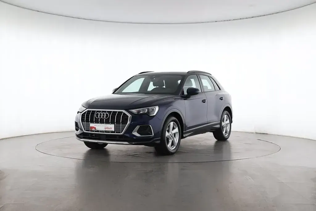 Gebraucht Audi Q3 Advanced Plus 150 PS (110 kW) 2025 Navarrablau SUV