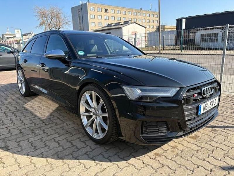 Gebraucht Audi S6 Basis 350 PS (257 kW) 2019 Schwarz Kombi