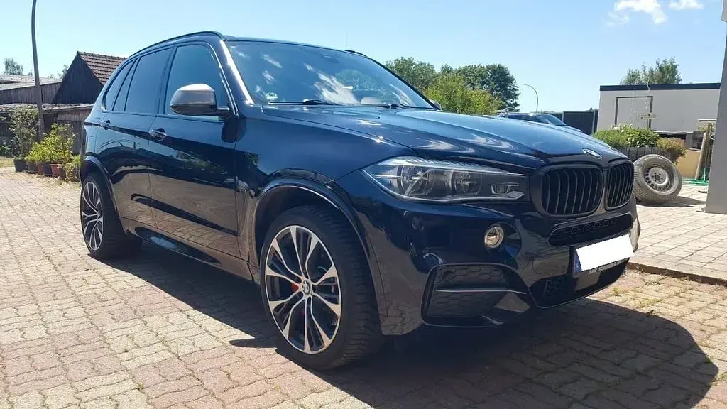 Gebraucht BMW X5 M50 Performance 381 PS (280 kW) 2018 Schwarz SUV