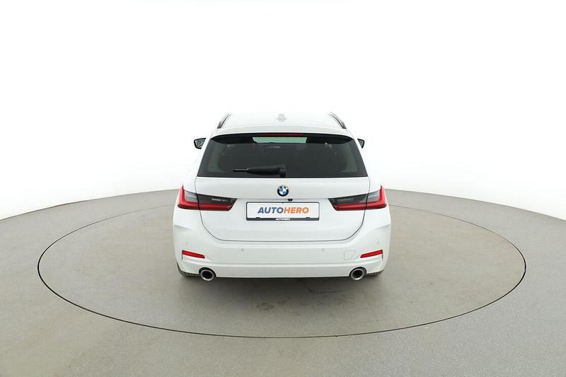Second-hand BMW 330 2024 Alb Break