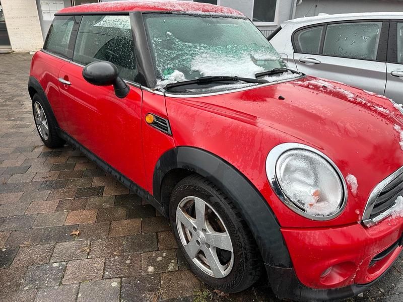 Second-hand Mini ONE 75 CP (55 kW) 2012 Roșu Hatchback