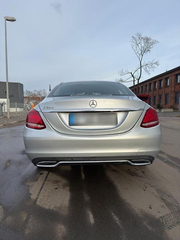 Gebraucht Mercedes C200 184 PS (135 kW) 2017 Silber Limousine