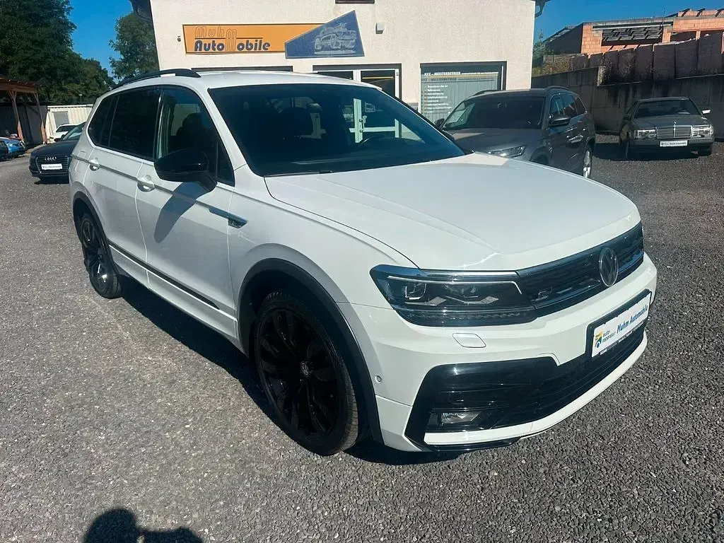 Gebraucht VW Tiguan Allspace Highline 200 PS (147 kW) 2021 Weiß SUV