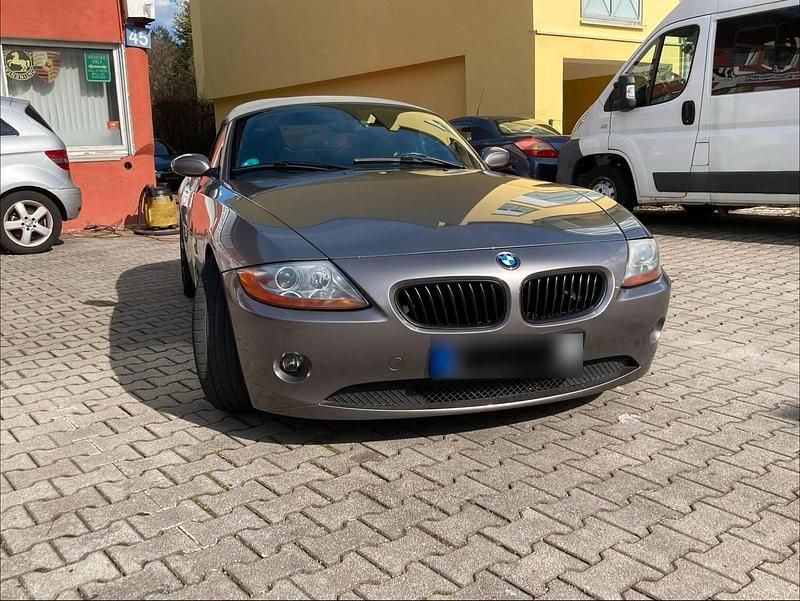 Gebraucht BMW Z4 231 PS (169 kW) 2003 Grau Cabrio