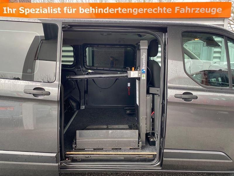 Gebraucht Ford Transit Custom 131 PS (96 kW) 2019 Grau Van / Kleinbus