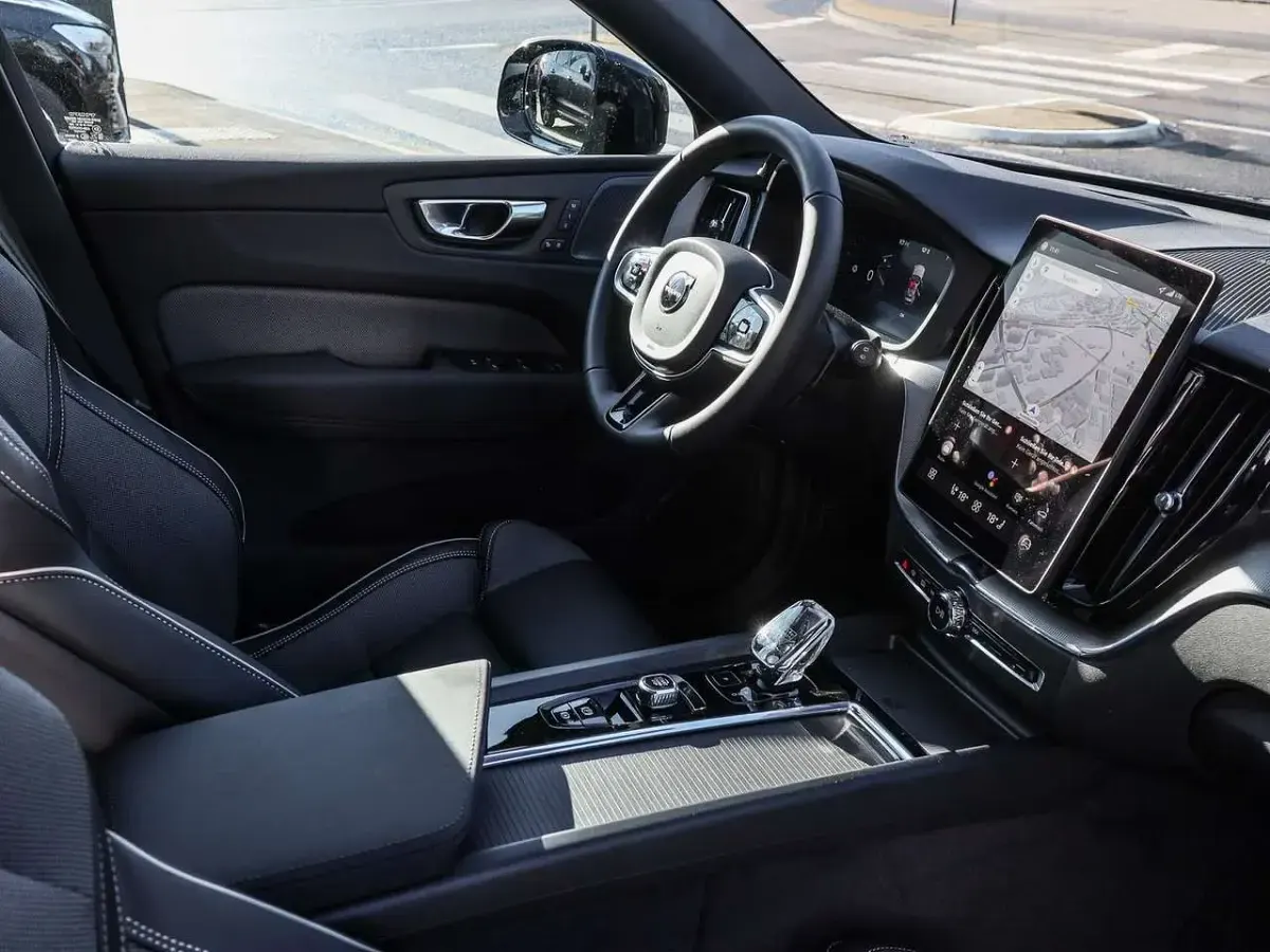 Brugt Volvo XC60 Plus 349 HK (256 kW) 2026 Blå SUV