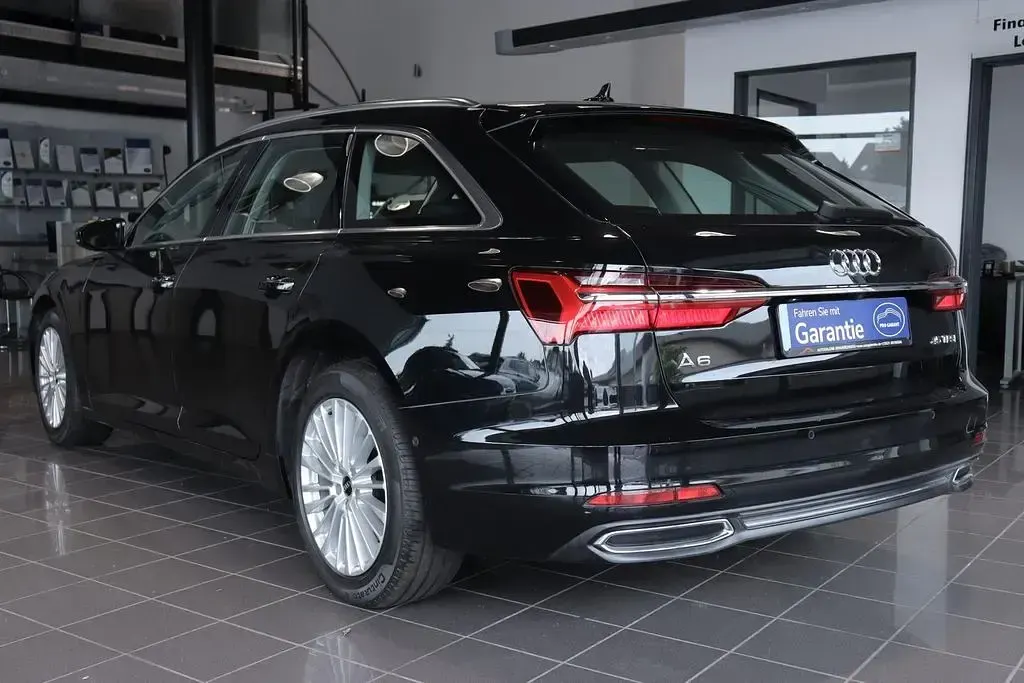 Gebraucht Audi A6 Design 265 PS (194 kW) 2022 Schwarz Kombi