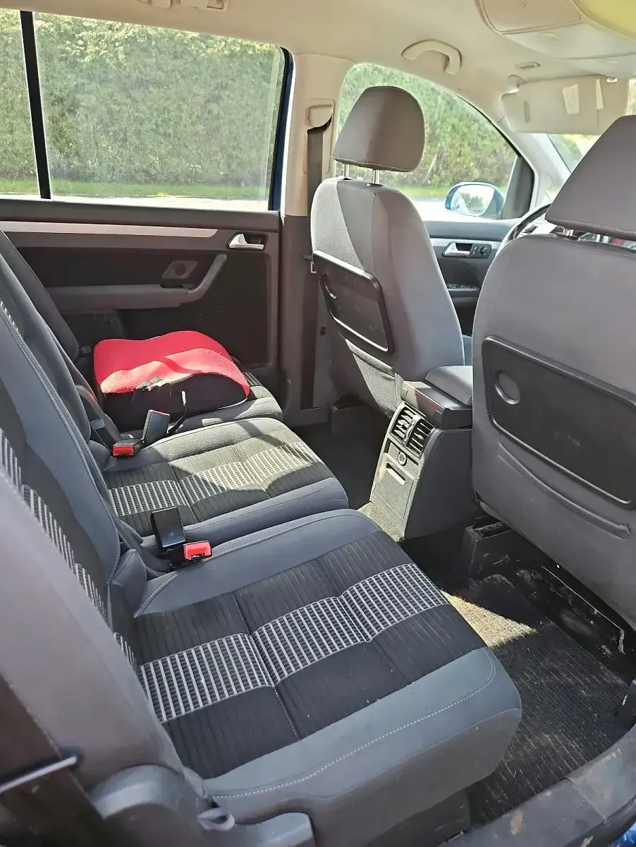 Gebraucht VW Touran Highline 140 PS (102 kW) 2010 Blau Van / Kleinbus