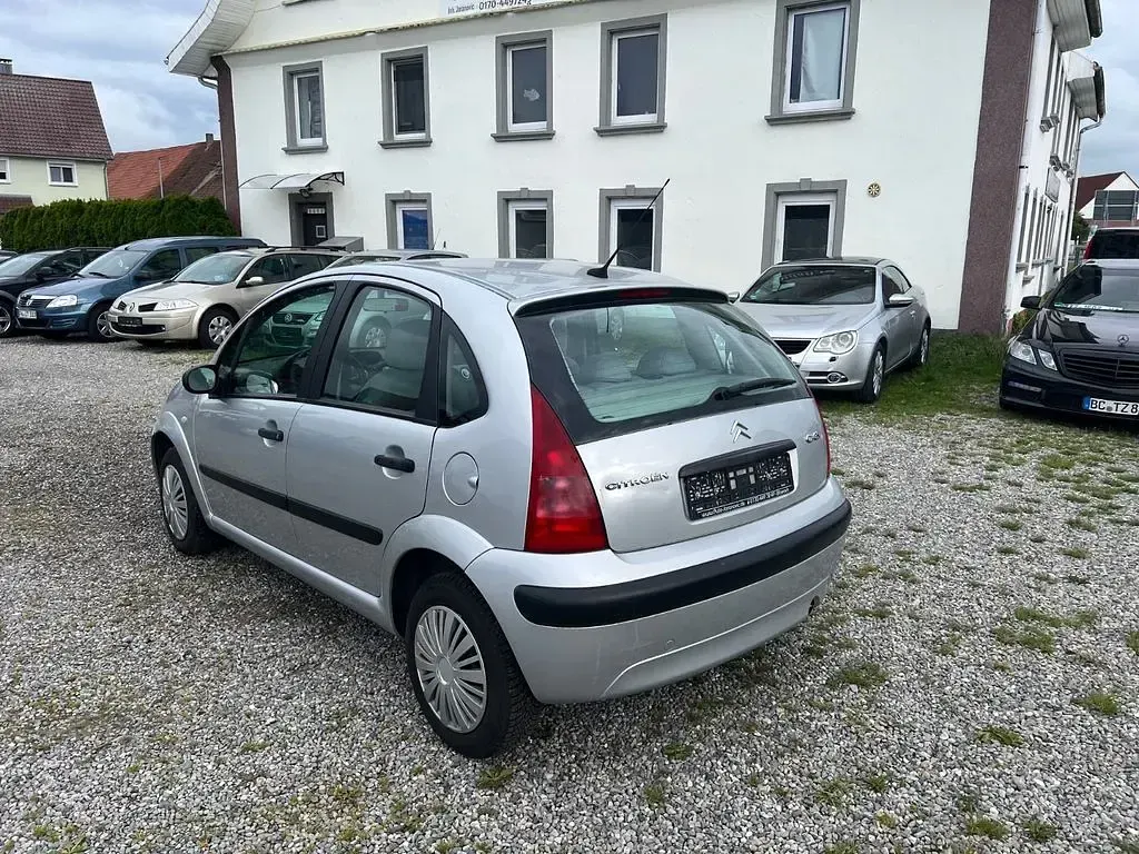 Gebraucht Citroën C3 60 PS (44 kW) 2004 Silber Limousine