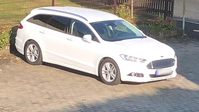Gebraucht Ford Mondeo Titanium 179 PS (131 kW) 2016 Weiß Kombi