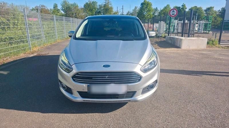 Occasion Ford S-MAX Vignale 179 ch (131 kW) 2017 Argent Monospace