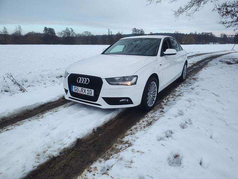 Gebraucht Audi A4 Ambiente 245 PS (180 kW) 2012 Weiß Limousine