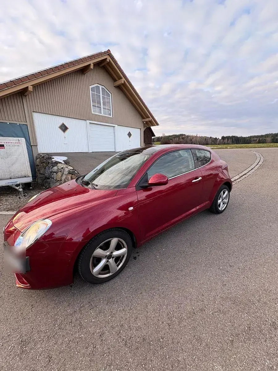 Gebraucht Alfa Romeo MiTo 95 PS (69 kW) 2011 Rot Kleinwagen