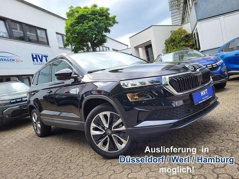 Midnight black metallic Gebraucht 2025 Skoda Karoq Selection SUV | 32.690 € (Guter Preis) - Bild 1/4