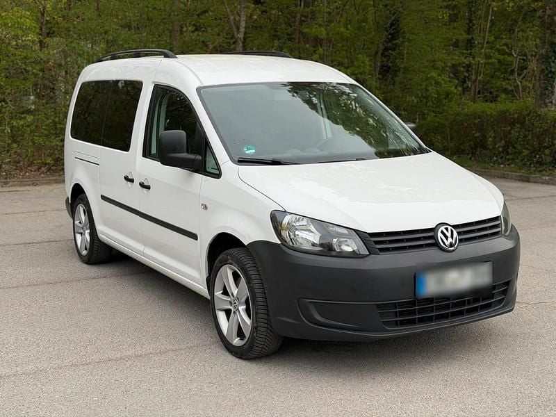 Second-hand VW Caddy Maxi 105 CP (77 kW) 2014 Alb Monovolum