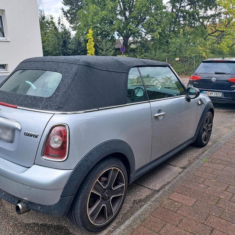 Silber Gebraucht 2009 Mini Cooper Cabriolet Cabrio | 6.400 € (Fairer Preis) - Bild 1/4