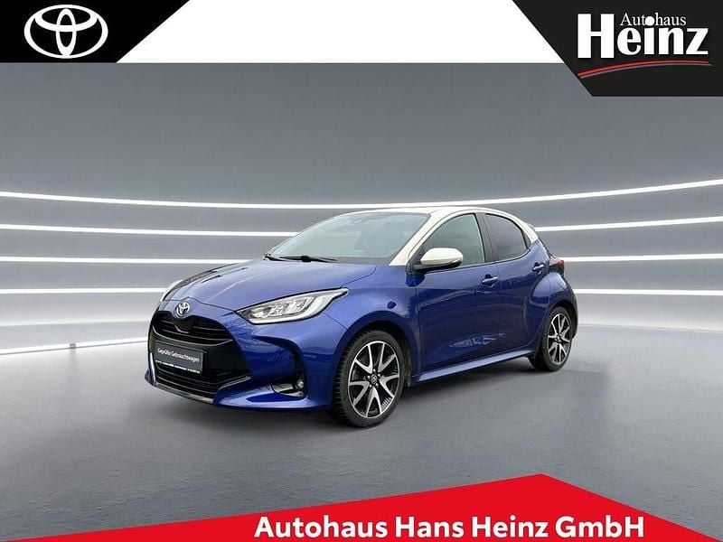 Blau Gebraucht 2022 Toyota Yaris Style Limousine | 14.850 € (Fairer Preis) - Bild 1/4