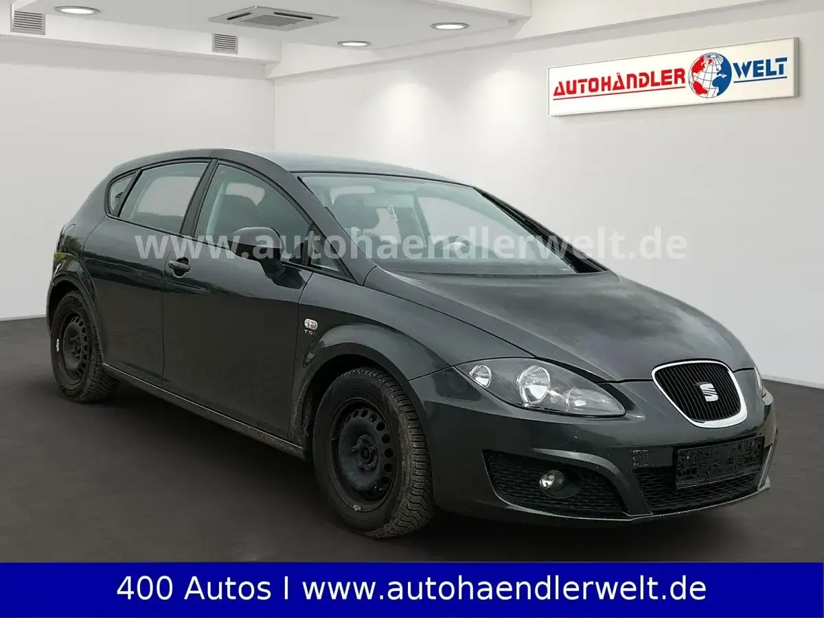 Occasion Seat Leon Reference 125 ch (91 kW) 2011 Gris Citadine
